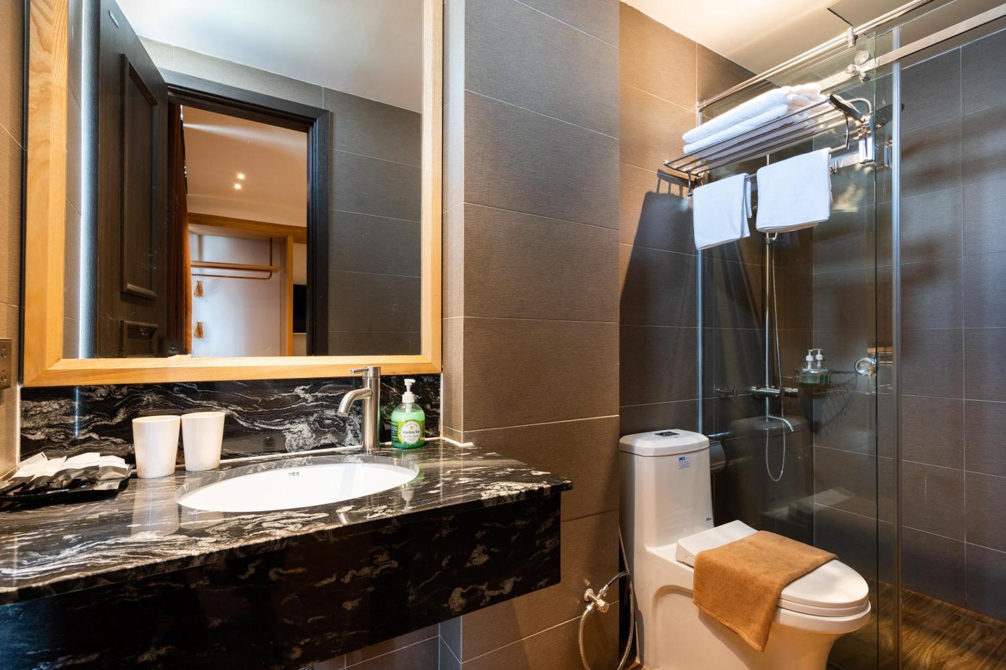 Haven Hut Hotel Ho Chi Minh-stad Buitenkant foto